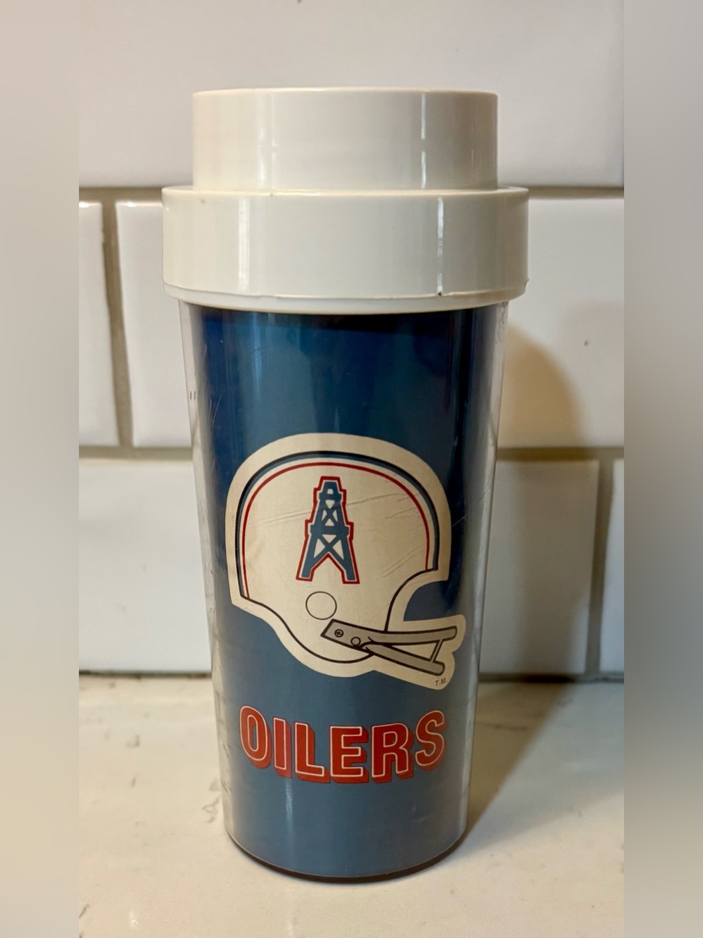 Vintage 1970s NFL Houston Oilers Insulated Plastic Travel Tumbler w/Lid, 
12 oz.